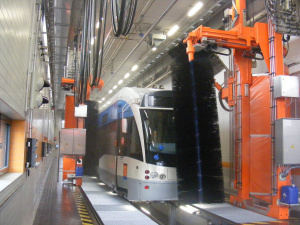 Blick hinter die Kulissen: Die Saarbahn lädt zur Werkstattbe-sichtigung nach Brebach am 14. März 2018 ein. (Bild Saarbahn GmbH) Blick hinter die Kulissen: Die Saarbahn lädt zur Werkstattbe-sichtigung nach Brebach am 14. März 2018 ein. (Bild Saarbahn GmbH)