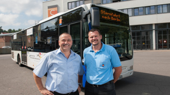 Saarbahn-Mitarbeiter bei VDV Sternfahrt - Quelle Saarbahn.jpg Saarbahn-Mitarbeiter bei VDV Sternfahrt - Quelle Saarbahn