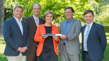 Vertreter der Saarbahn und SCNF Vertreter der Saarbahn und SCNF