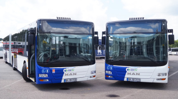 Gelenkbusse Busse
