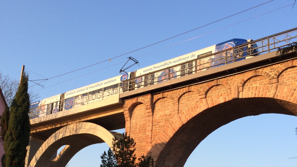 Saarbahn auf dem Weg nach Lebach, 2014 Saarbahn auf dem Weg nach Lebach, 2014